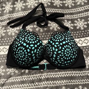 Black and turquoise/blue bikini top! Size 36C!